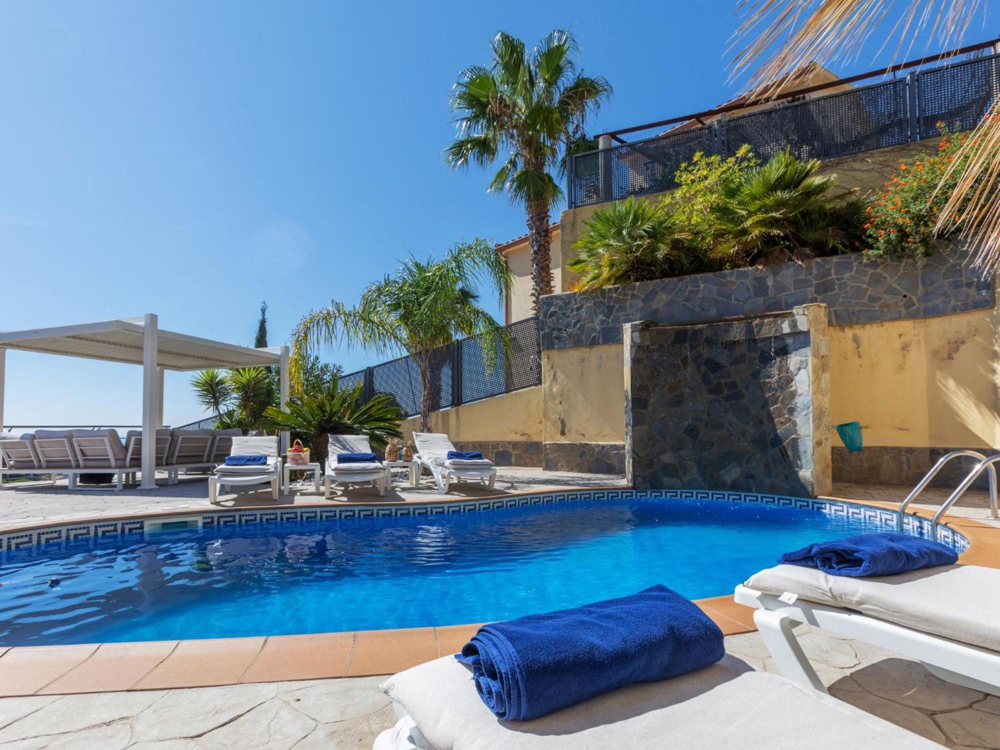 Holiday Home Floradise By Interhome يوريت دي مار المظهر الخارجي الصورة